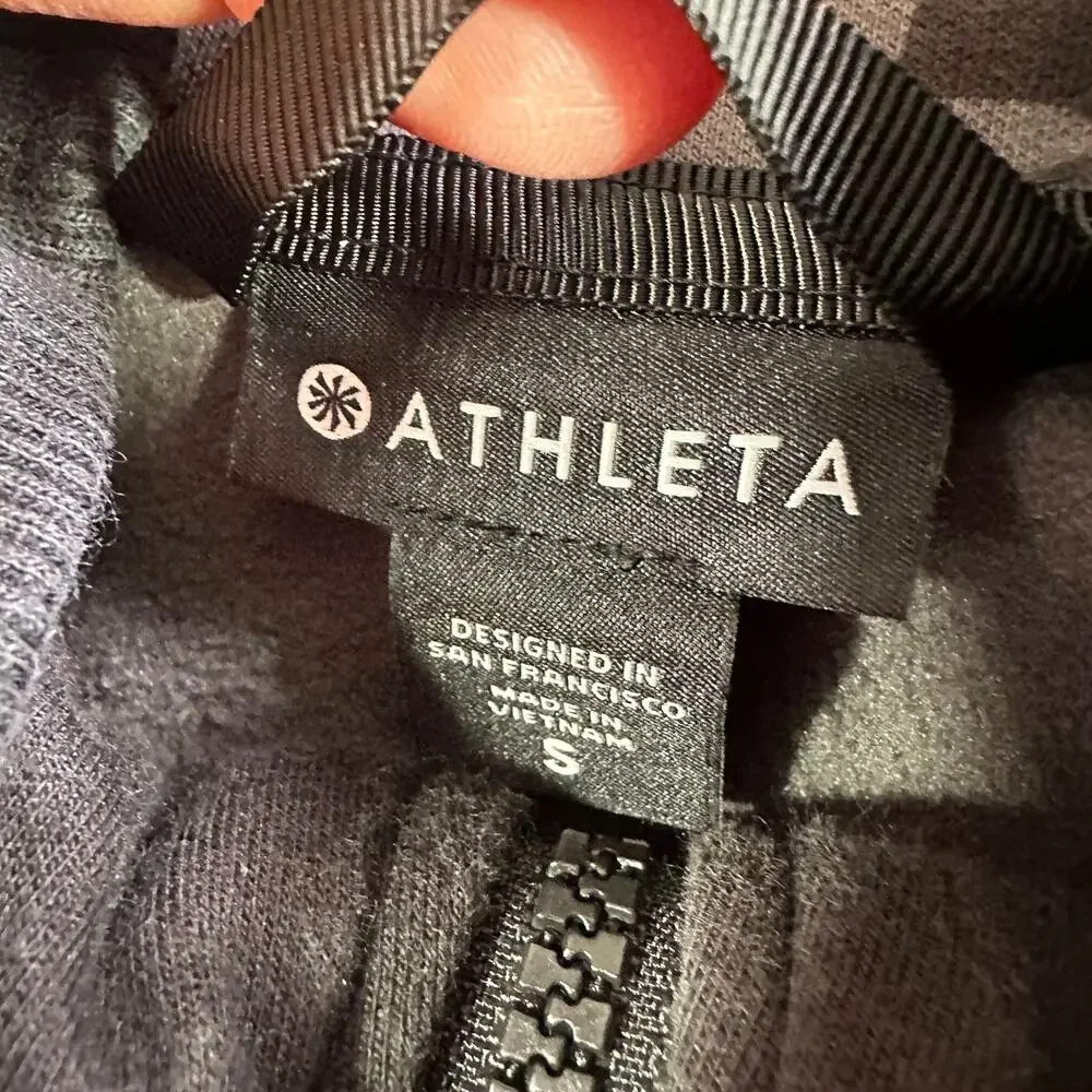 Athleta Jacket Womens Small Black Gray Camo Triumph Hoodie Full Zip Athleisure